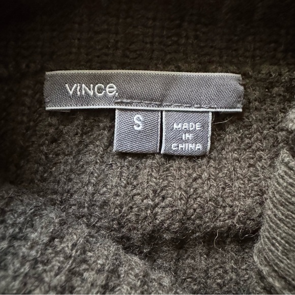 New Vince Green Cowl Neck Buttons Oversized Sweater size Small - Picture 9 of 11